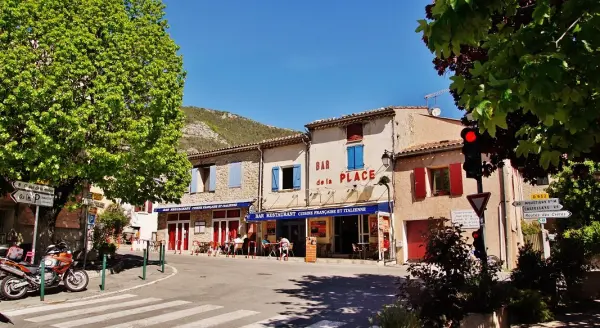 palud sur verdon village-de-moustiers-sainte-marie