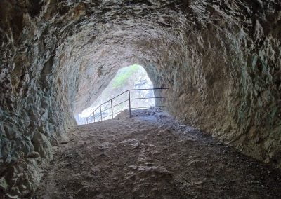 sentier martel - sorties des tunnels dans les gorges du Verdon