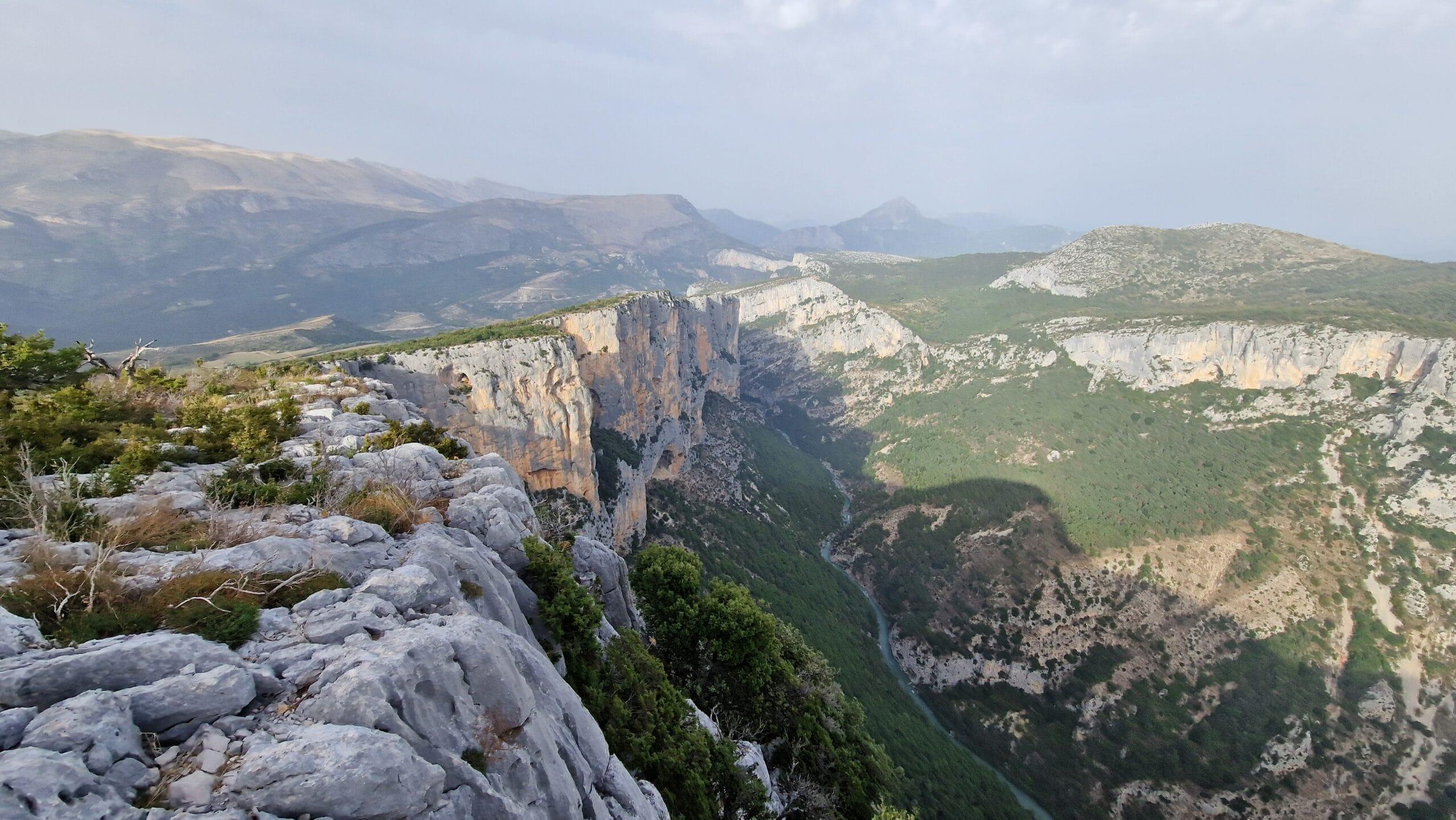 Gorges verdon- Falaises abrutes