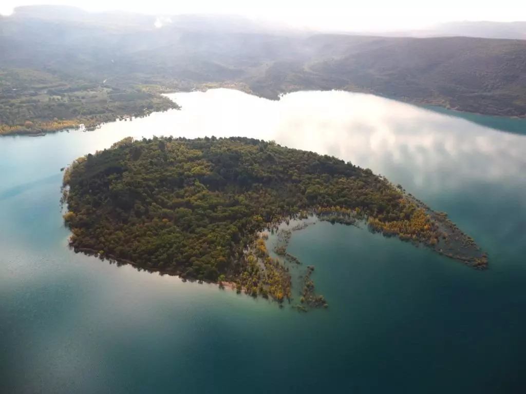ile-de-Costebelle-lac-sainte-croix-1-bandeau